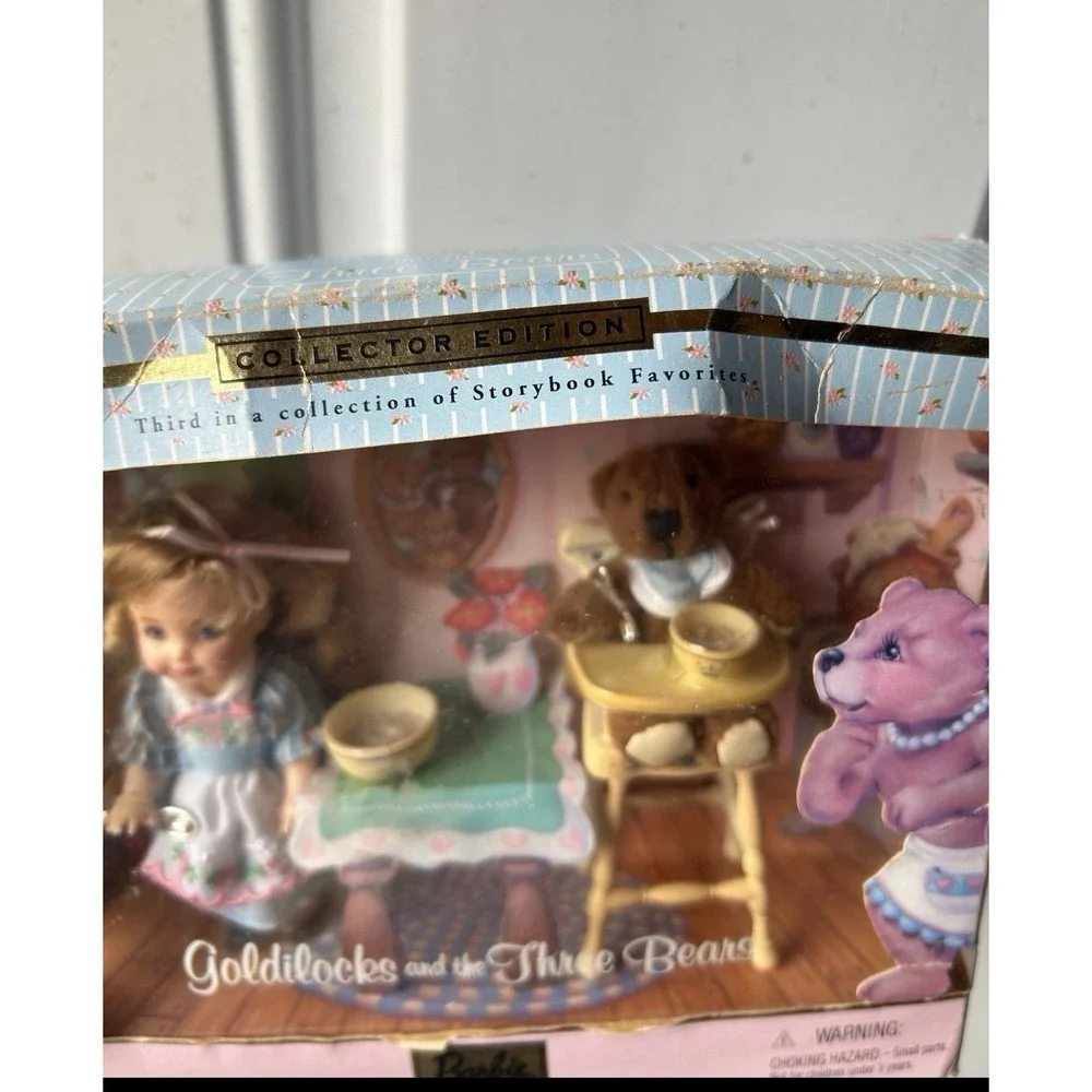 Barbie Goldilocks and the Three Bears Kelly Doll Storybook Favorites Series 2000